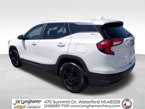 Certified 2023 GMC Terrain SLE FWD image 6