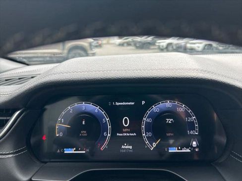 Certified 2024 Jeep Grand Cherokee Limited AWD/4WD image 22