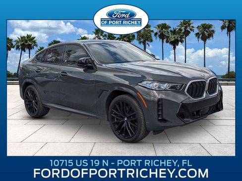Used 2024 BMW X6 M60i AWD/4WD image 1
