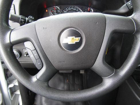 Used 2020 Chevrolet Express 2500 w/ Driver Convenience Package RWD image 15