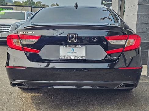 Used 2020 Honda Accord Sport image 4