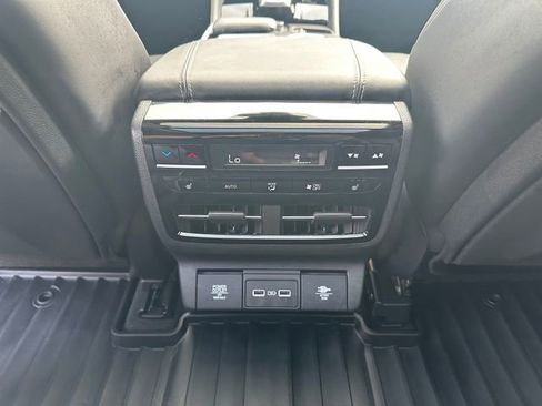 Used 2024 Acura MDX SH-AWD w/ Advance Package image 20