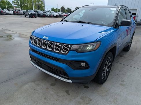 Used 2024 Jeep Compass Limited AWD/4WD image 21