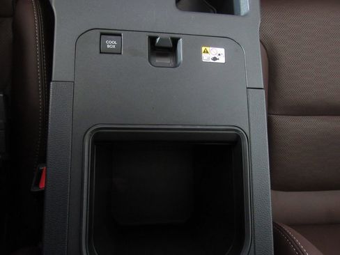 Certified 2025 Toyota Land Cruiser w/ Premium Package AWD/4WD image 34