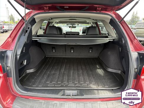Used 2019 Subaru Outback 2.5i Limited AWD/4WD image 5