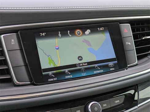 Used 2019 Buick Enclave Essence image 24