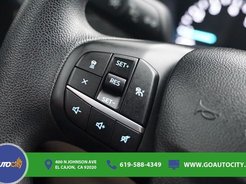 Used 2020 Ford Escape SE FWD image 20