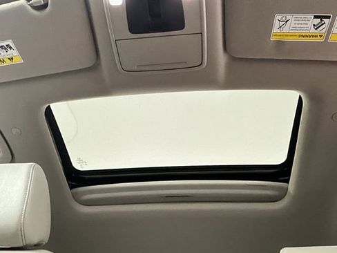 Used 2024 Honda CR-V EX-L image 21
