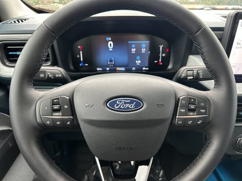 New 2025 Ford Maverick XLT w/ XLT Luxury Package AWD/4WD image 27