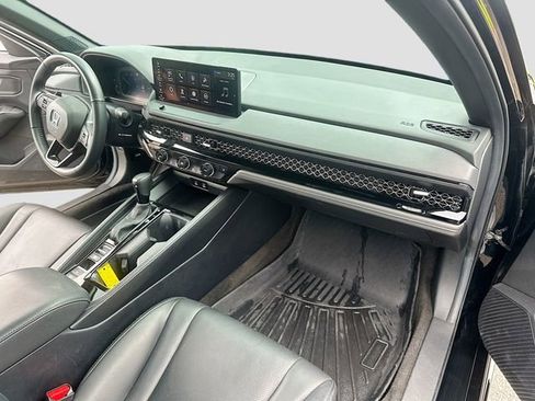 Used 2024 Honda Accord Sport image 29