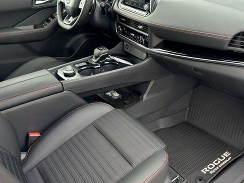 New 2026 Nissan Rogue SV AWD/4WD image 13