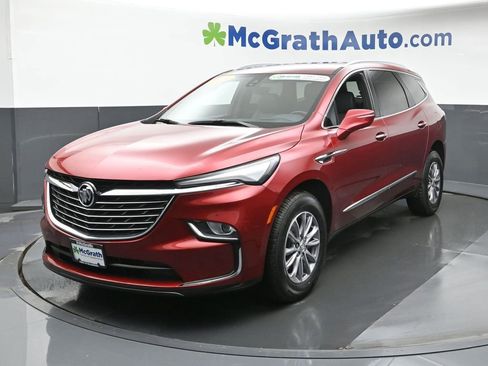 Used 2024 Buick Enclave Premium image 23
