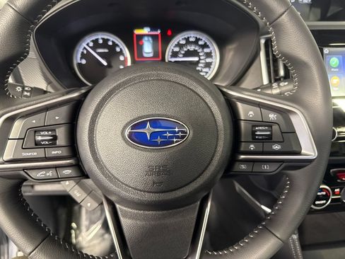 Used 2024 Subaru Forester Premium AWD/4WD image 17