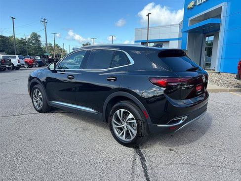 Used 2023 Buick Envision Essence AWD/4WD image 4