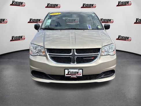 Used 2013 Dodge Grand Caravan SE FWD image 2