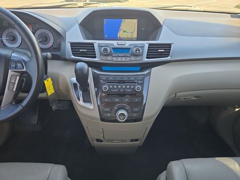 Used 2012 Honda Odyssey Touring image 10