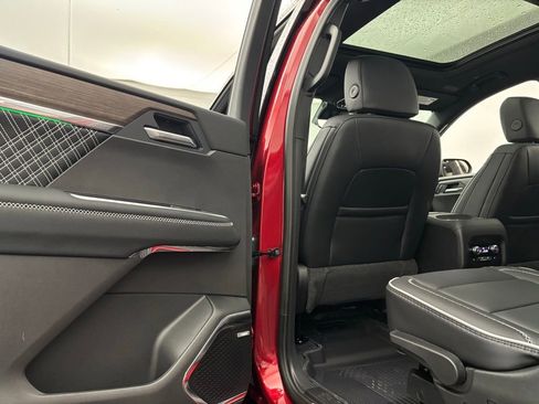 New 2026 GMC Acadia Denali w/ Super Cruise Package image 45