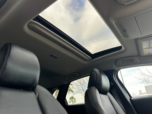 Certified 2024 MAZDA CX-30 AWD 2.5 S w/ Preferred Package image 14