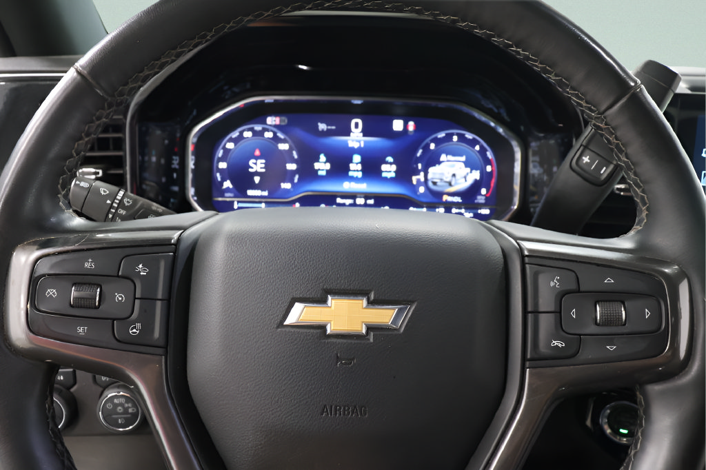 Used 2025 Chevrolet Silverado 3500 High Country w/ High Country Premium Package AWD/4WD image 13
