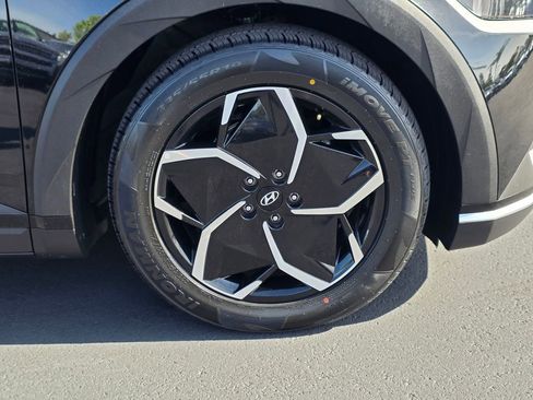 Certified 2024 Hyundai Ioniq 5 SEL RWD image 8