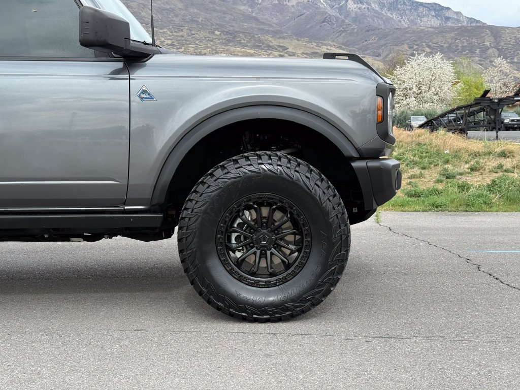 Used 2023 Ford Bronco Black Diamond AWD/4WD image 3