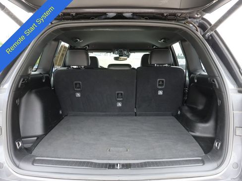 Used 2023 Jeep Grand Cherokee Altitude AWD/4WD image 15