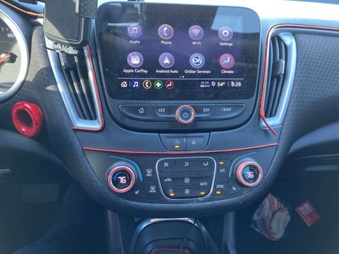 Used 2023 Chevrolet Malibu LT image 14