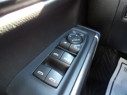Used 2020 Chevrolet Silverado 1500 LTZ w/ Safety Package AWD/4WD image 28