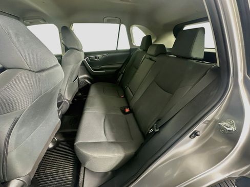 Used 2020 Toyota RAV4 LE w/ All Weather Liner Package FWD image 27