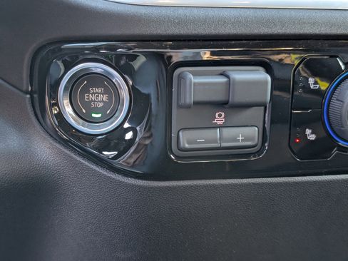 New 2026 Chevrolet Silverado 1500 LT image 17