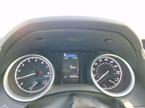 Used 2023 Toyota Camry LE image 19