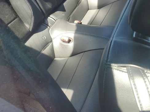 Used 2018 Ford Mustang Premium RWD image 7