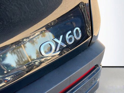 Used 2024 INFINITI QX60 Pure FWD image 12