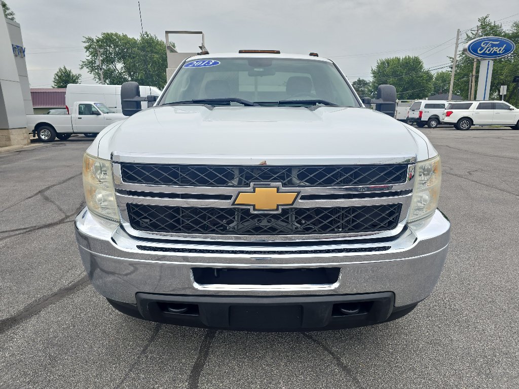 Used 2013 Chevrolet Silverado 3500 W/T RWD image 3