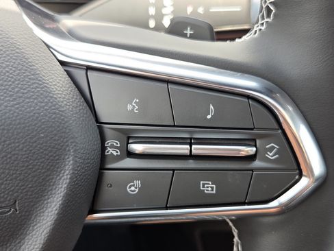 New 2026 Chevrolet Traverse Z71 w/ Enhanced Driving Package AWD/4WD image 18