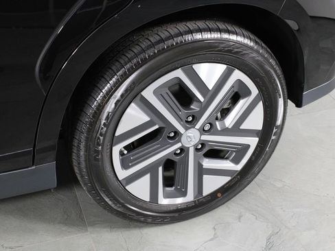 Certified 2023 Hyundai Kona SE image 13