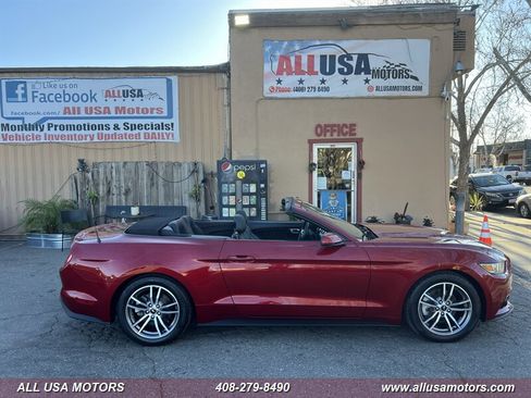 Used 2017 Ford Mustang Premium image 13