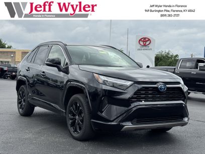 Used 2024 Toyota RAV4 SE