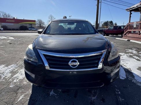 Used 2015 Nissan Altima 2.5 S w/ Power Driver Seat Package FWD image 2