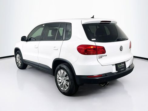 Used 2017 Volkswagen Tiguan S FWD image 5