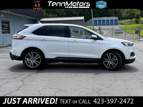 Used 2019 Ford Edge Titanium w/ Equipment Group 301A AWD/4WD image 4