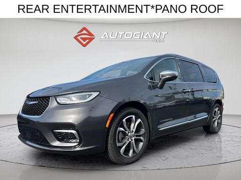 Used 2021 Chrysler Pacifica Pinnacle AWD/4WD image 14
