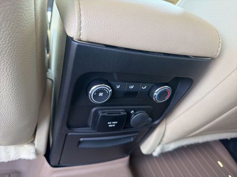 Used 2016 Ford Flex SEL w/ Equipment Group 202A FWD image 22
