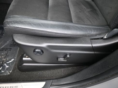 Used 2022 Dodge Durango GT image 16