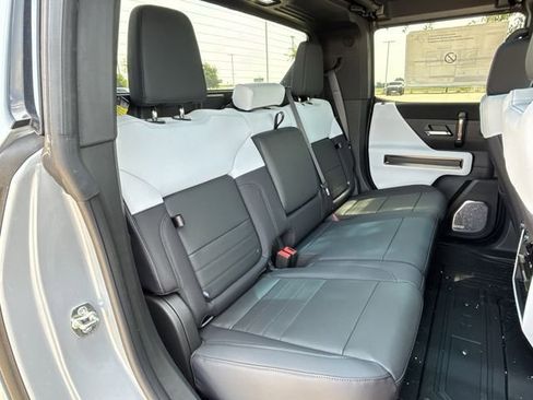 New 2025 GMC Hummer EV 3X w/ Extreme Off-Road Package image 25