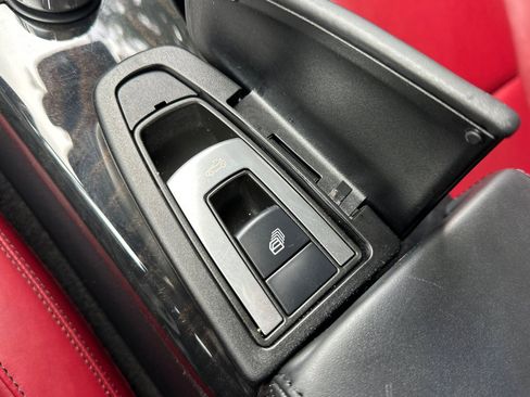 Used 2016 Mercedes-Benz SLK 300 image 38