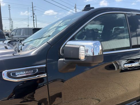 Used 2021 GMC Sierra 1500 Denali w/ Driver Alert Package II AWD/4WD image 21