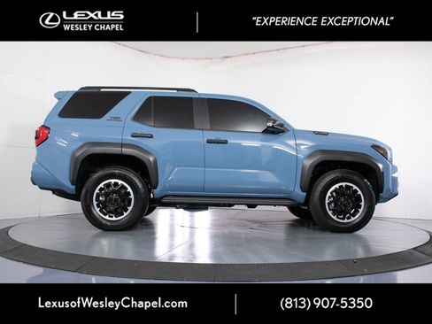 Used 2025 Toyota 4Runner TRD Off-Road AWD/4WD image 4