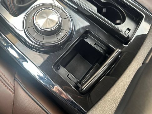 Used 2020 Nissan Armada Platinum w/ Platinum Reserve Package AWD/4WD image 89