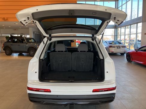 Used 2023 Audi Q7 3.0T Premium Plus image 28